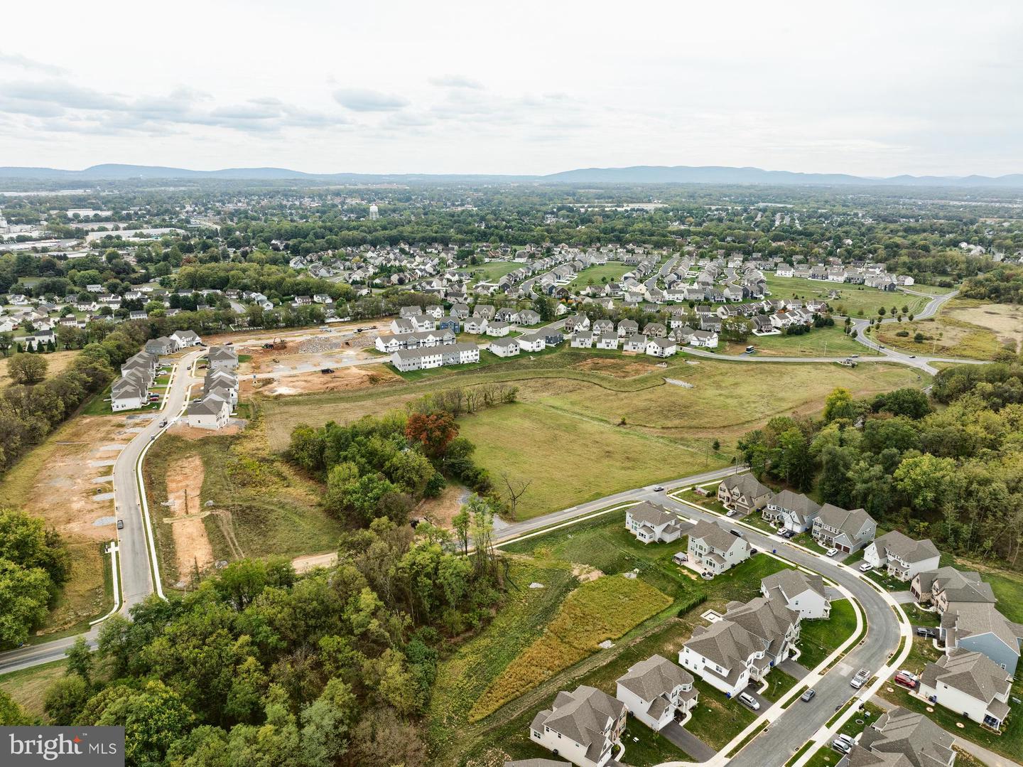 19 Tilghman Trl, Mechanicsburg, PA 17050 photo