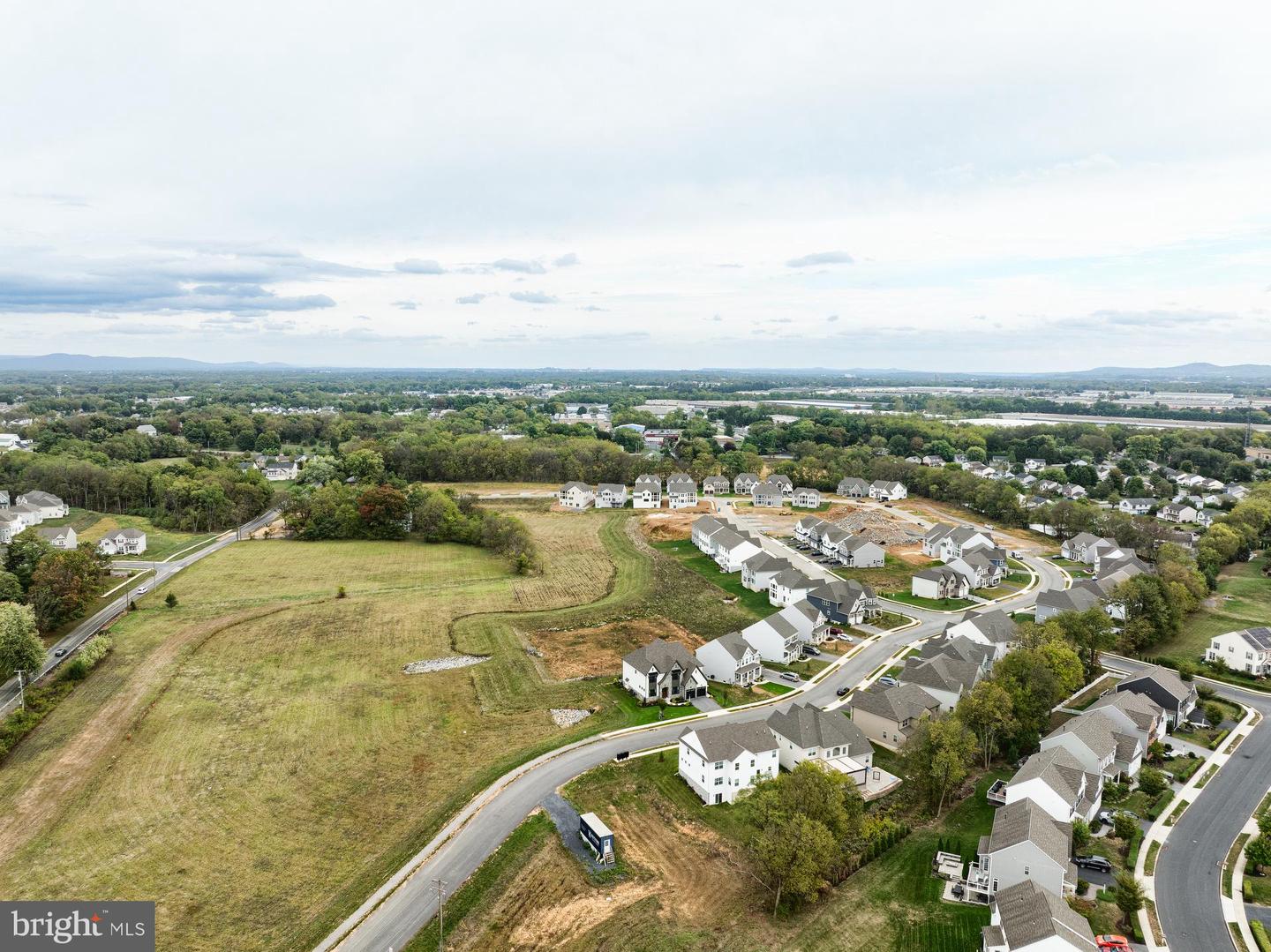 19 Tilghman Trl, Mechanicsburg, PA 17050 photo