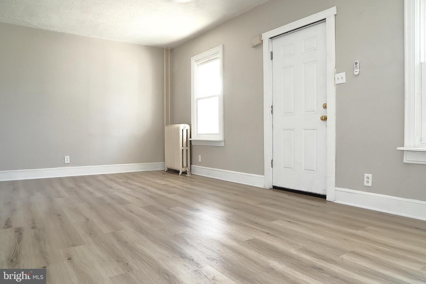875 E Prospect St, York, PA 17403 photo