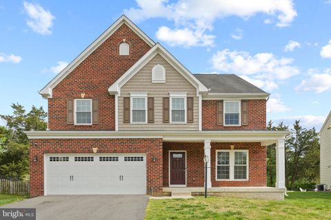 Single Family Residence in Fredericksburg VA 5 Taylors Hill WAY.jpg