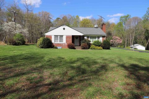Single Family Residence in Madison VA 5417 Oak Park Rd.jpg