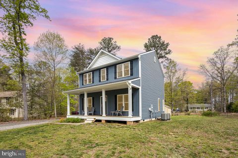 Single Family Residence in Ruther Glen VA 441 Cornwall.jpg