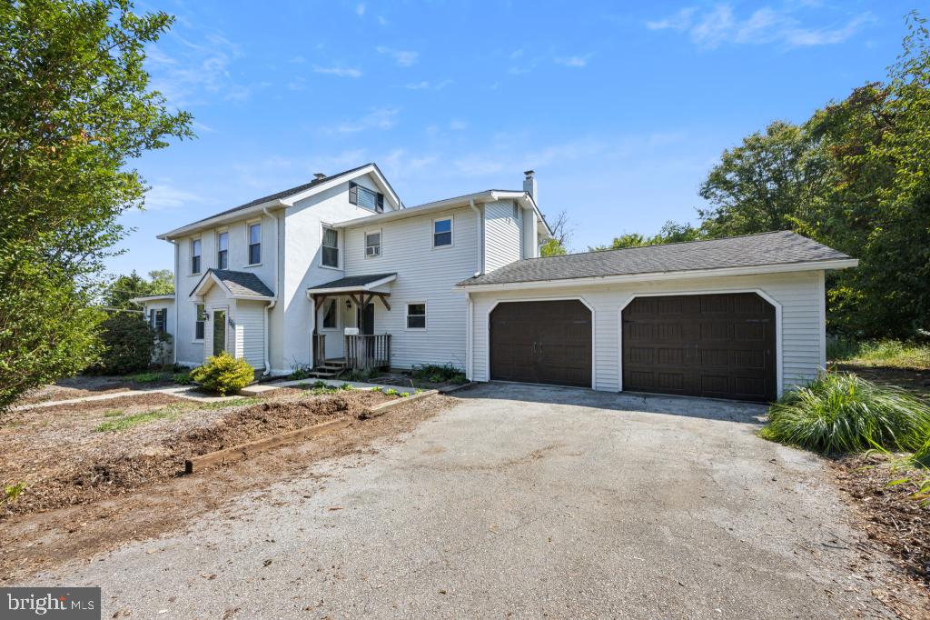 852 Cedar Ave, West Chester, PA 19382