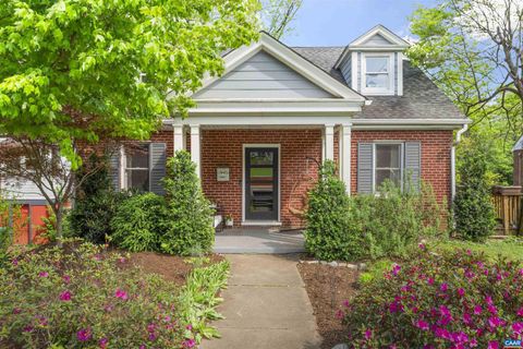 Single Family Residence in Charlottesville VA 738 Lexington Ave.jpg