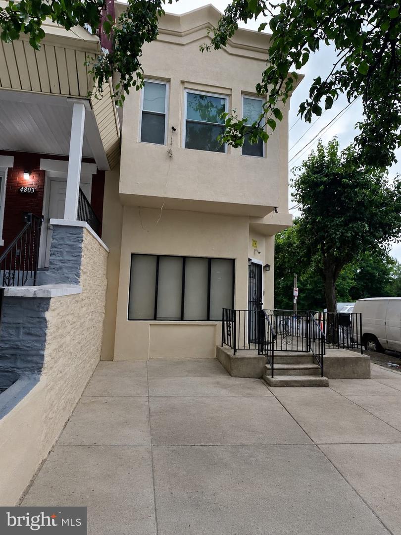 4801 10th St, Philadelphia, PA 19141