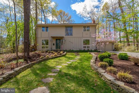 Single Family Residence in Annandale VA 4140 Elizabeth LANE.jpg