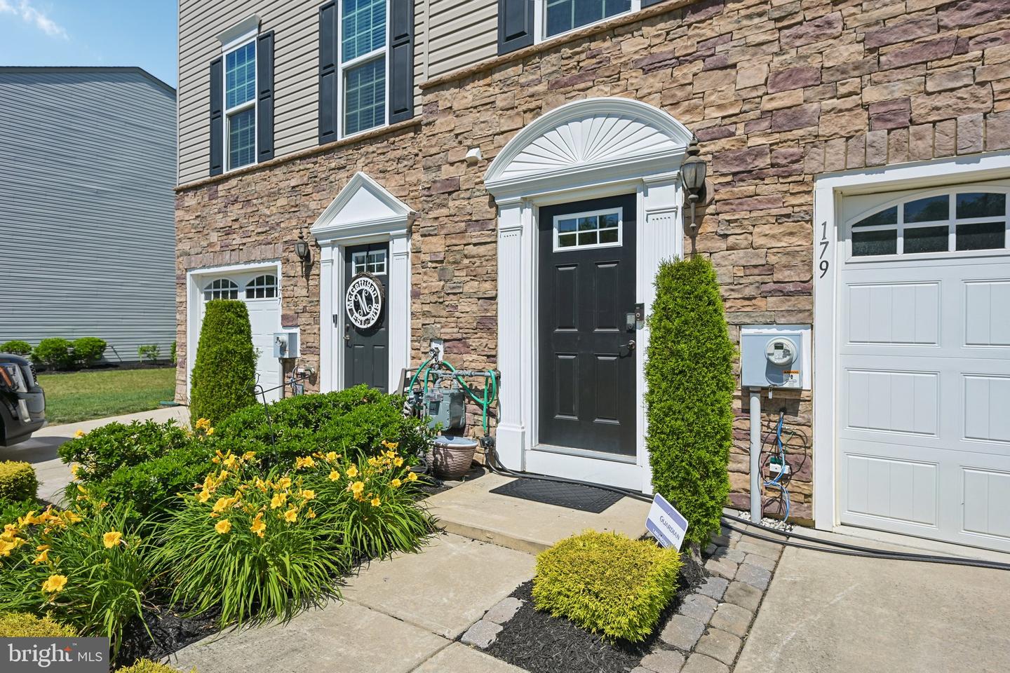 179 Village Green Ln, Sicklerville, NJ 08081 photo