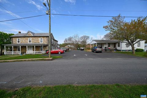  in Stanardsville VA 181 Ford Ave.jpg