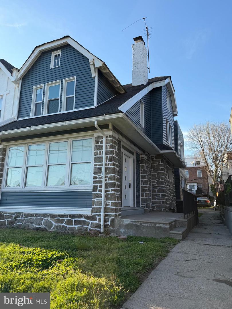 5413 Gainor Rd, Philadelphia, PA 19131 photo