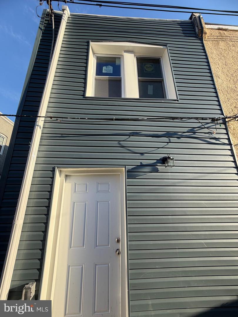 5413 Gainor Rd, Philadelphia, PA 19131 photo