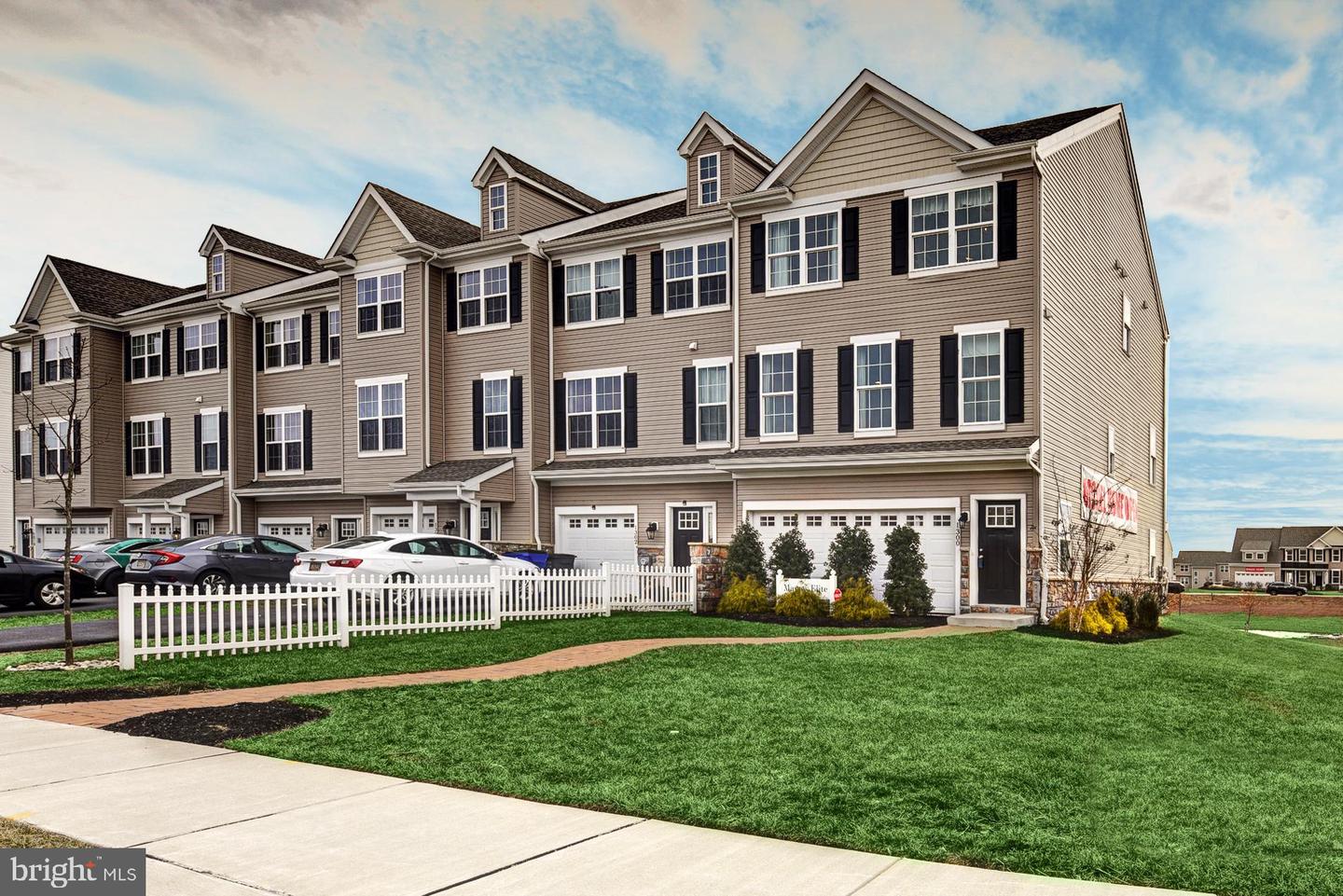 437 Rederick Ln, Middletown, DE 19709