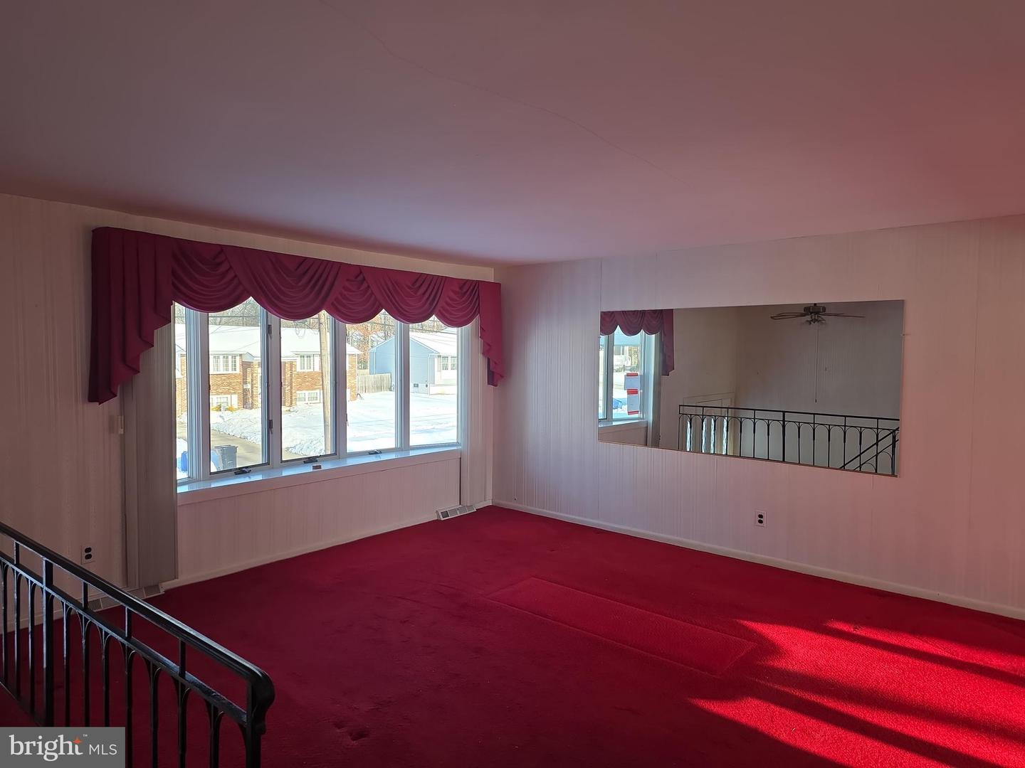 1013 Hancock Dr, Blackwood, NJ 08012 photo