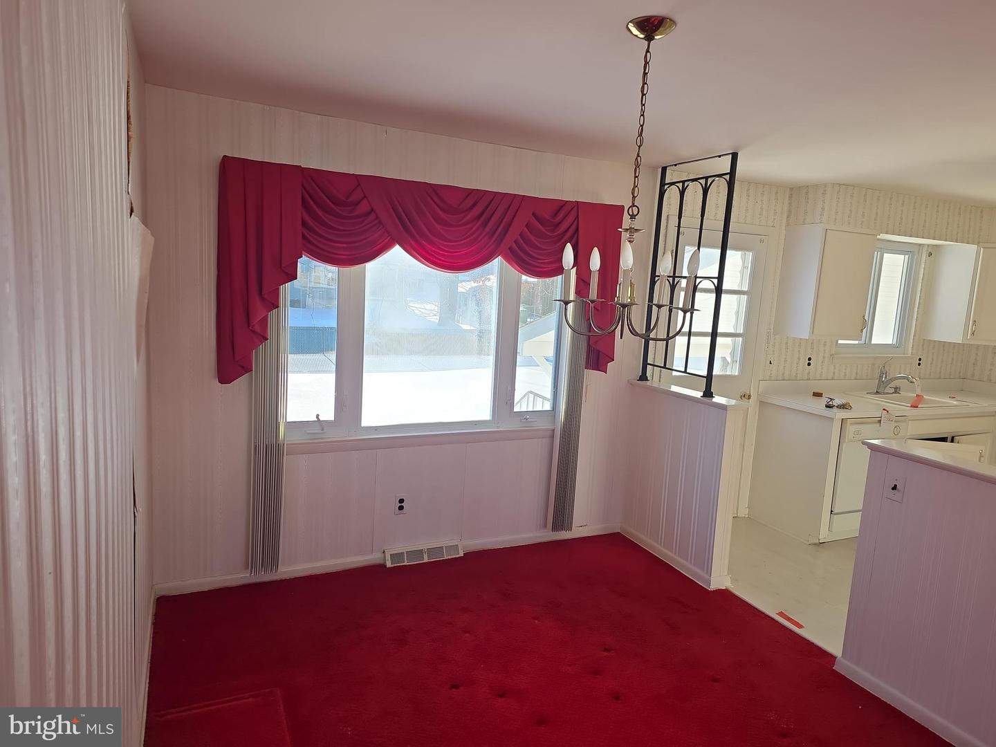 1013 Hancock Dr, Blackwood, NJ 08012 photo