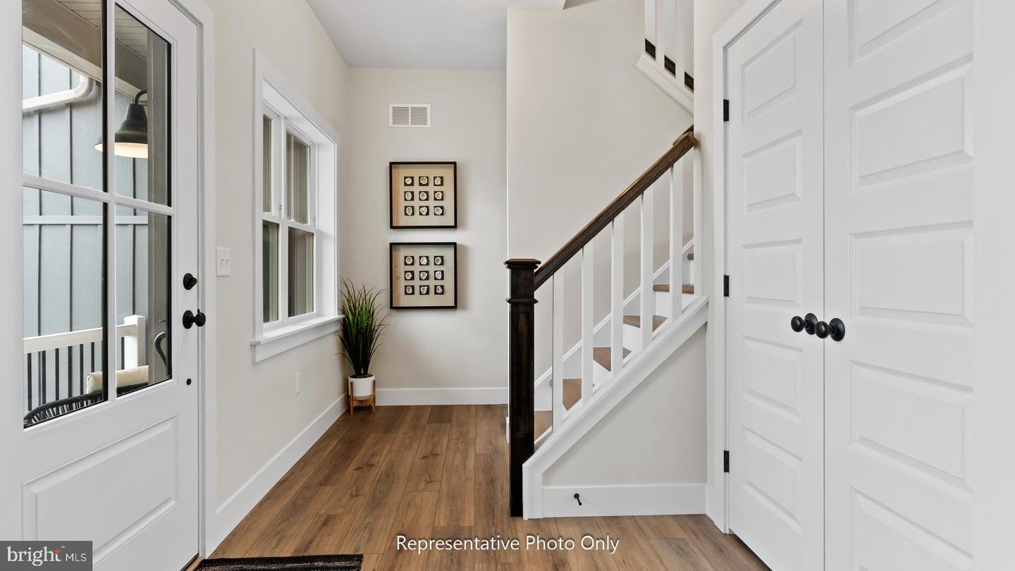 110 Copper Ridge Dr, Newmanstown, PA 17073 photo