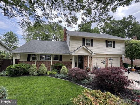 Single Family Residence in Alexandria VA 8513 Bound Brook LANE.jpg