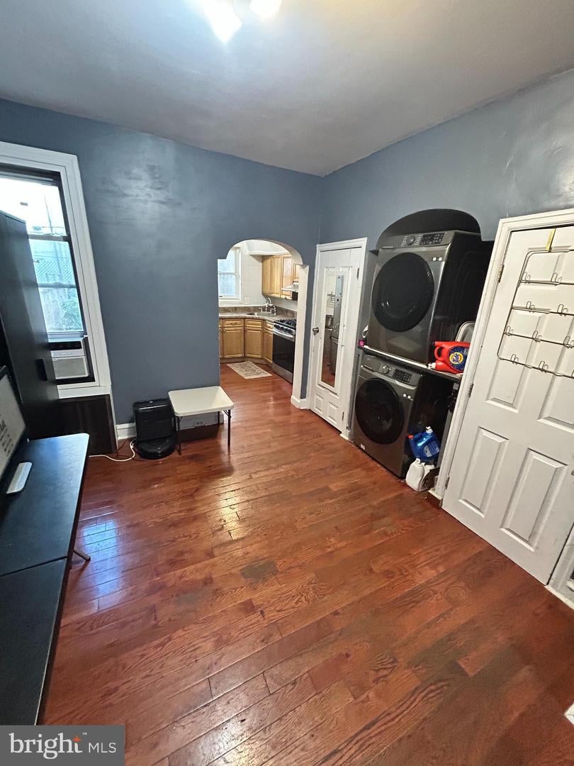 2553 S Reese St, Philadelphia, PA 19148 photo