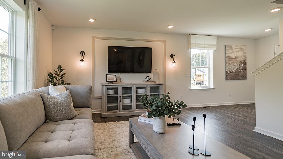 9 Bobstay Rd, Barnegat, NJ 08005 photo