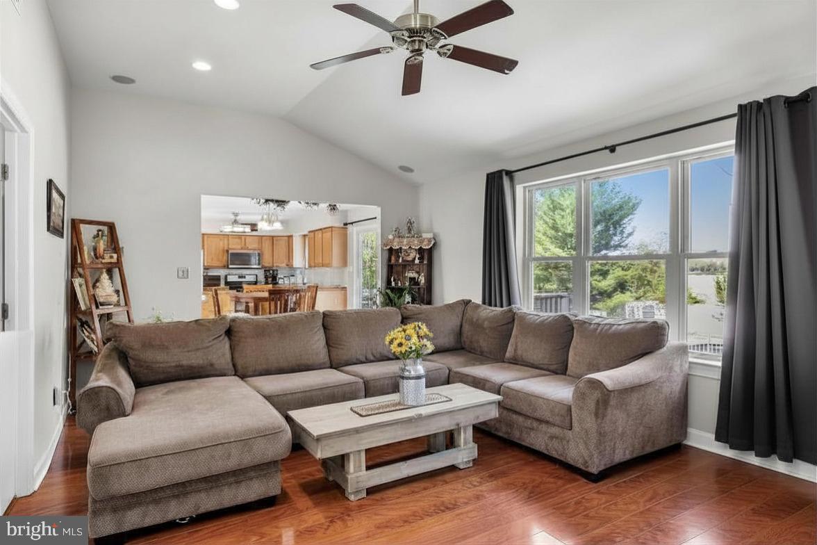 293 Waterford, Hammonton, NJ 08037 photo