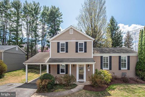 Single Family Residence in Rockville MD 507 Mannakee STREET.jpg