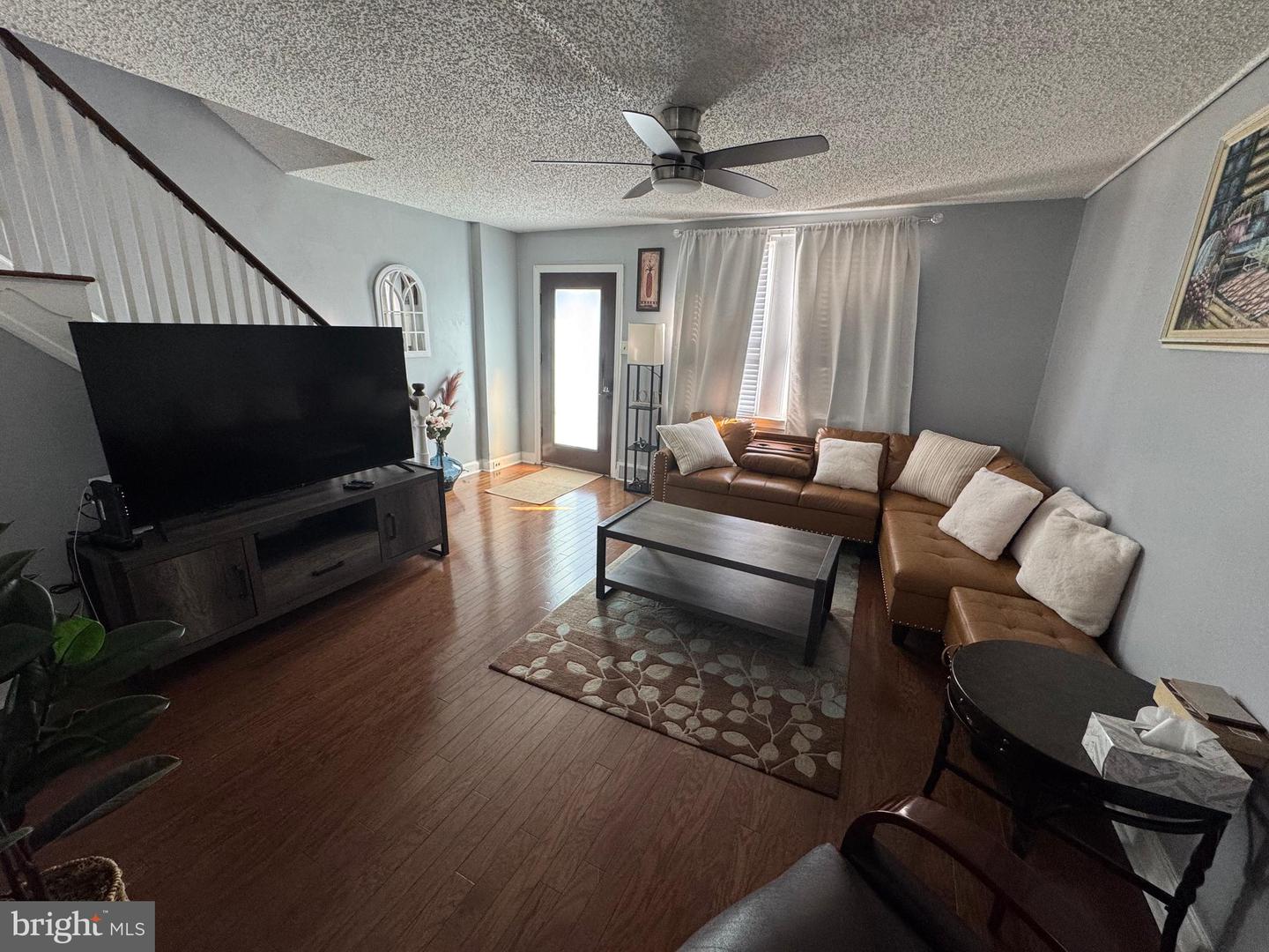 2526 S Bellford St, Philadelphia, PA 19153 photo