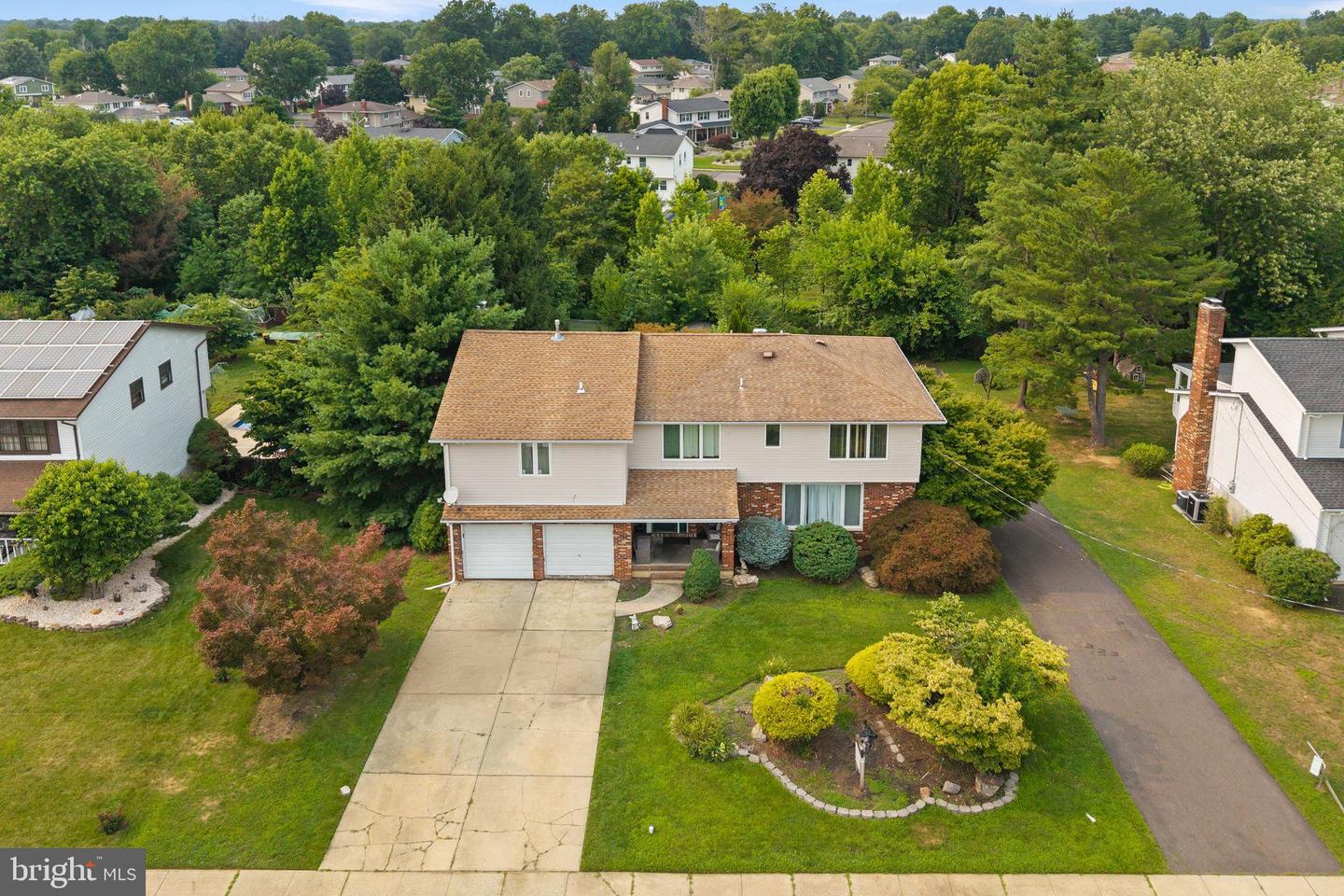 2640 Kuser Rd, Trenton, NJ 08691 photo