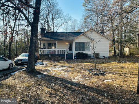 Single Family Residence in Ruther Glen VA 259 Manchester DRIVE.jpg