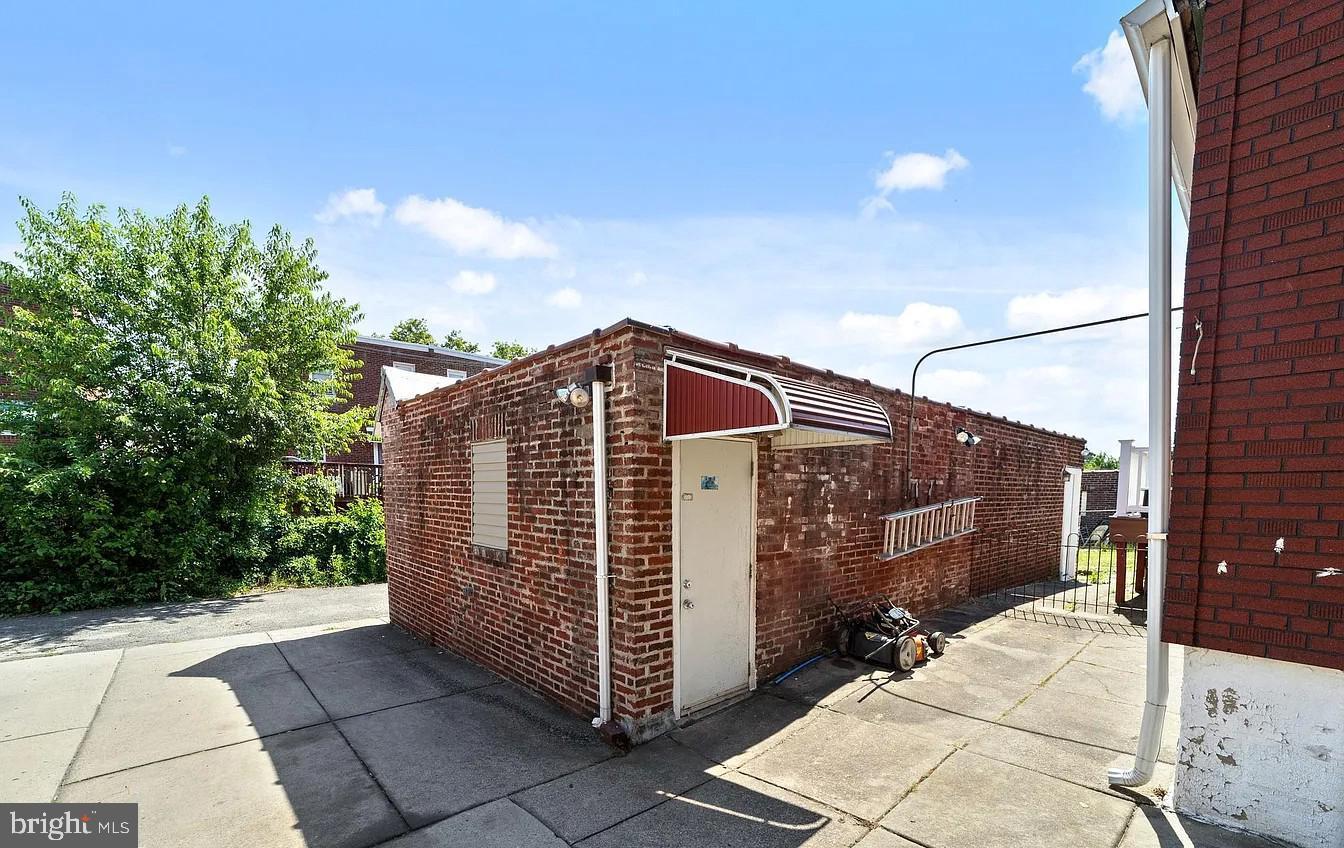 2329 Rhawn St, Philadelphia, PA 19152 photo