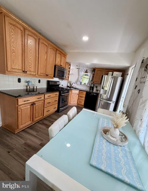 8 Runyon Dr, Hampton, NJ 08610 photo