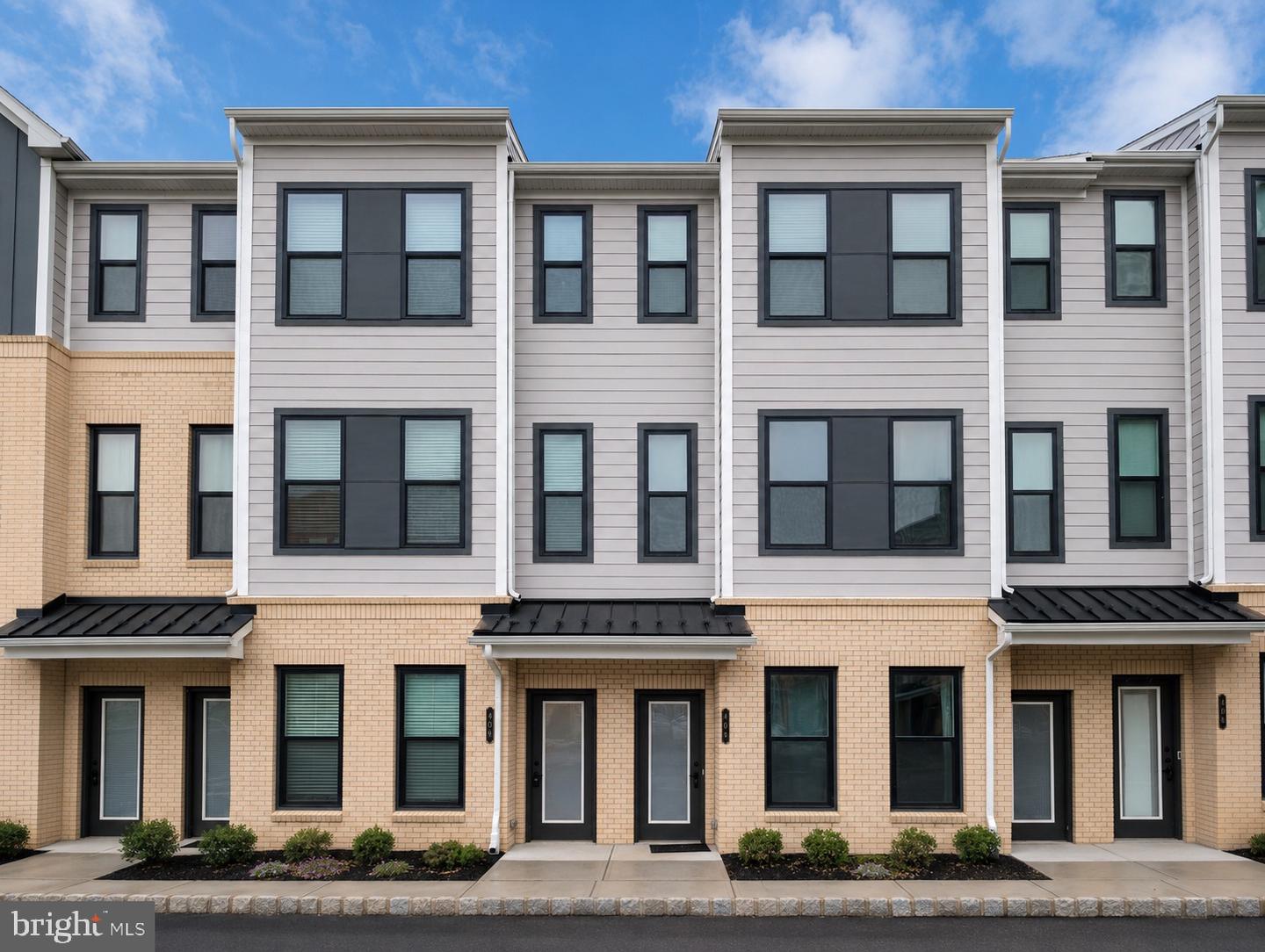 409 Reading Ct, Princeton Junction, NJ 08550