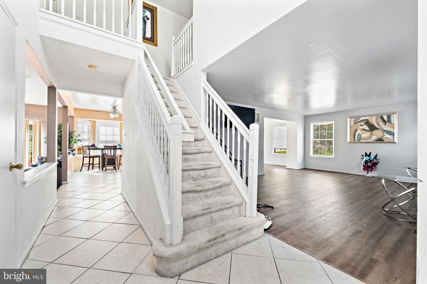4 Flagstone Dr, Sicklerville, NJ 08081 photo