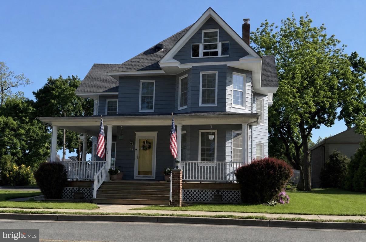54 Main St, Wrightstown, NJ 08562