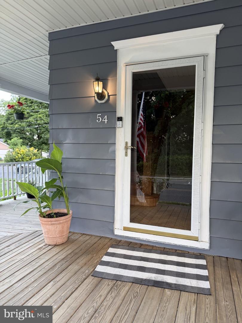 54 W Main St, Wrightstown, NJ 08562 photo