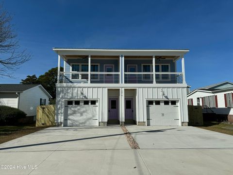 Townhouse in Carolina Beach NC 1614 Pinfish Lane #Unit 1.jpg