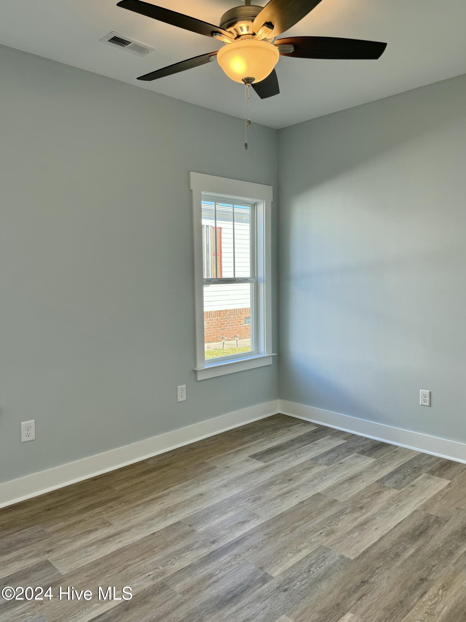 Townhouse in Carolina Beach NC 1614 Pinfish Lane #Unit 1 11.jpg