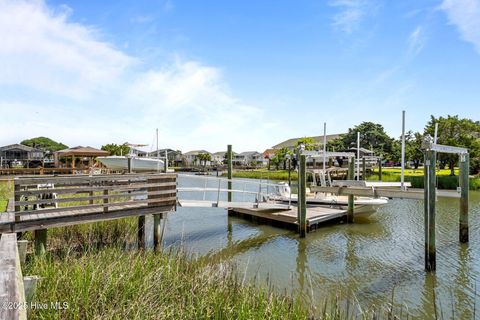 Single Family Residence in Holden Beach NC 130 Raleigh Street 68.jpg