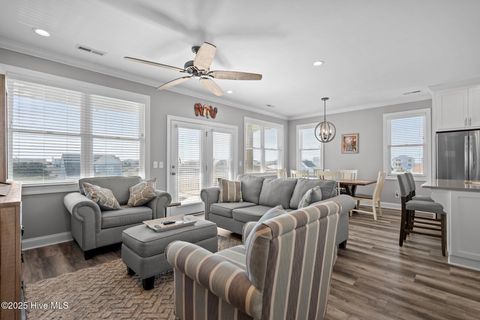 Single Family Residence in Holden Beach NC 130 Raleigh Street 27.jpg