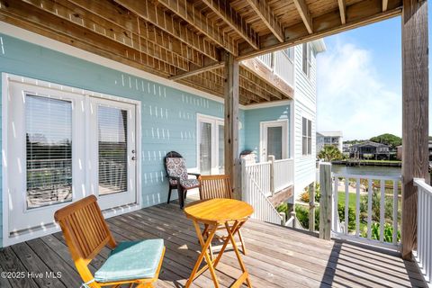 Single Family Residence in Holden Beach NC 130 Raleigh Street 59.jpg