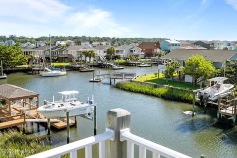 Single Family Residence in Holden Beach NC 130 Raleigh Street 42.jpg