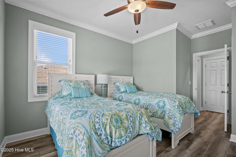 Single Family Residence in Holden Beach NC 130 Raleigh Street 50.jpg