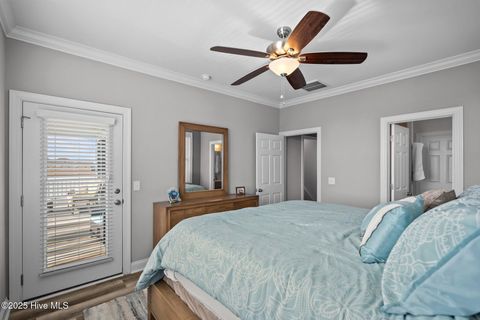Single Family Residence in Holden Beach NC 130 Raleigh Street 22.jpg
