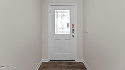 Single Family Residence in New Bern NC 2011 Minnette Circle.jpg