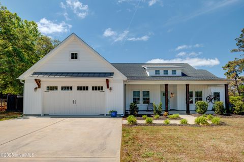 Single Family Residence in Carolina Beach NC 719 Atlanta Avenue.jpg