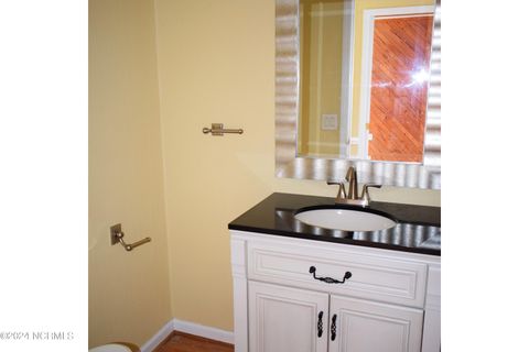 Single Family Residence in Holden Beach NC 188 Greensboro Street 22.jpg