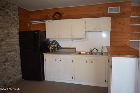Single Family Residence in Holden Beach NC 188 Greensboro Street 44.jpg