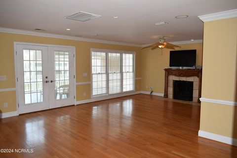 Single Family Residence in Holden Beach NC 188 Greensboro Street 13.jpg