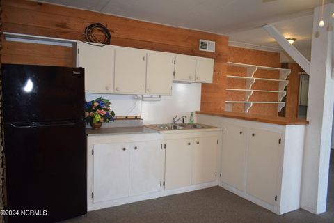 Single Family Residence in Holden Beach NC 188 Greensboro Street 46.jpg