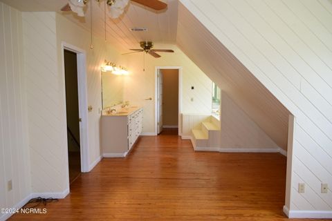 Single Family Residence in Holden Beach NC 188 Greensboro Street 25.jpg