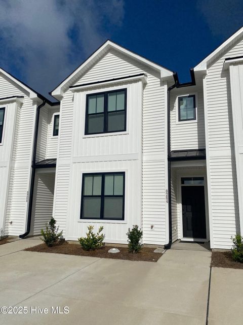 Townhouse in Winnabow NC 8288 Paramount Point.jpg