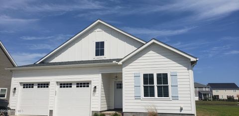 Single Family Residence in Morehead City NC 1714 Olde Farm Road.jpg