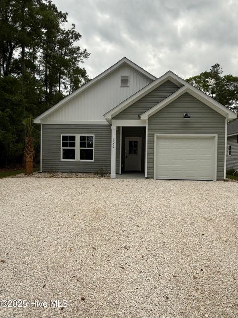 Single Family Residence in Supply NC 3572 Windy Point Road.jpg